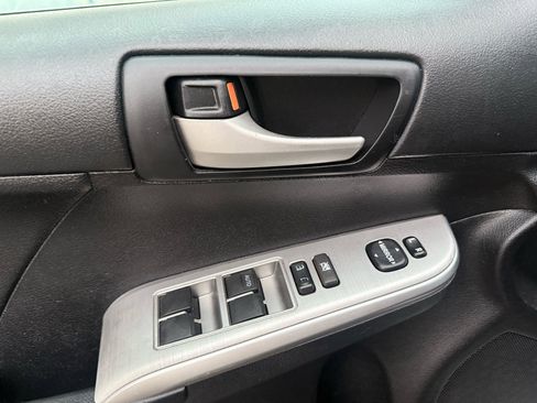 Used 2012 Toyota Camry SE image 31