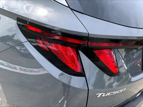 Used 2020 Hyundai Santa Fe SEL w/ Convenience + Premium Package FWD image 26