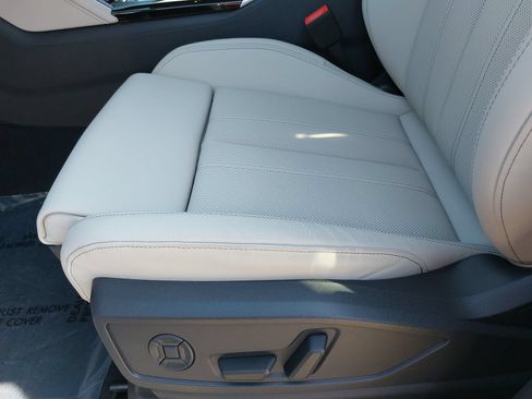 New 2026 Audi Q5 Premium Plus AWD/4WD image 32
