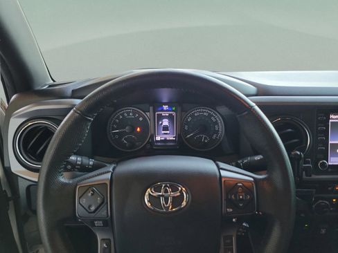 Used 2022 Toyota Tacoma TRD Pro image 15