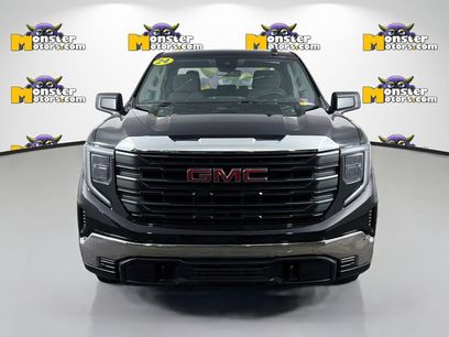 Used 2024 GMC Sierra 1500 Pro w/ Pro Value Package