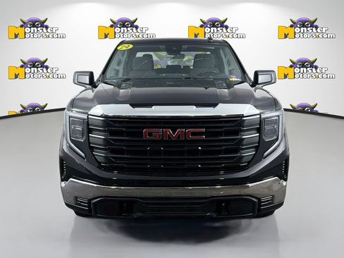 Used 2024 GMC Sierra 1500 Pro w/ Pro Value Package AWD/4WD image 2