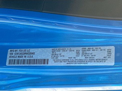 Used 2024 Jeep Wrangler Sahara image 31