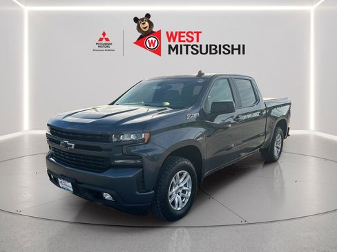 Used 2020 Chevrolet Silverado 1500 RST image 1