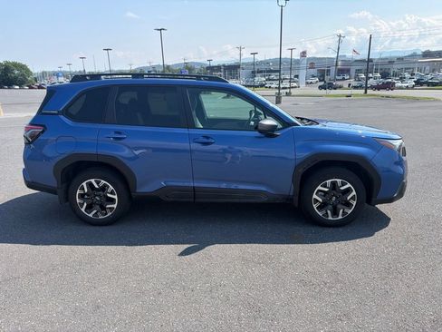 Certified 2026 Subaru Forester Premium AWD/4WD image 6