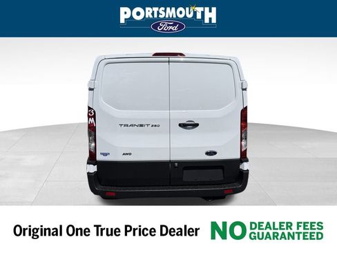New 2025 Ford Transit 250 Low Roof AWD w/ Exterior Upgrade Package image 21