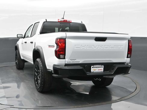 Used 2024 Chevrolet Colorado Trail Boss image 6