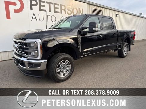 Used 2025 Ford F250 Lariat w/ FX4 Off-Road Package image 7