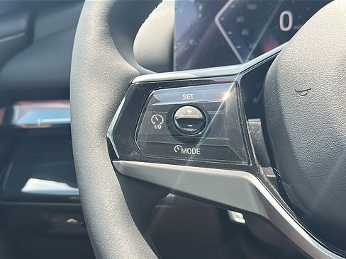 New 2026 BMW i5 eDrive40 image 19