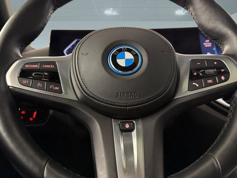 Certified 2023 BMW i4 eDrive40 w/ M Sport Package image 17