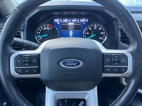 Used 2022 Ford Expedition XLT AWD/4WD image 23