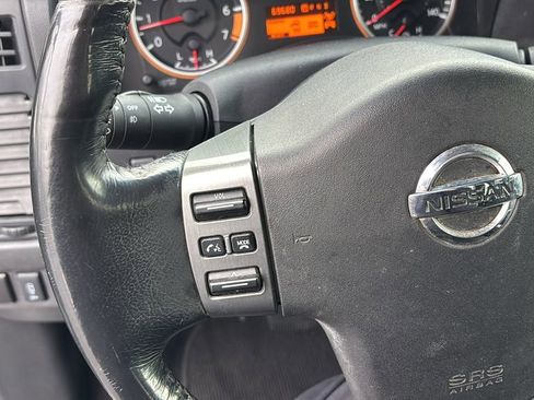 Used 2012 Nissan Titan SV w/ SV Value Truck Pkg image 17