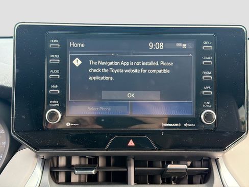 Used 2022 Toyota Venza XLE image 31