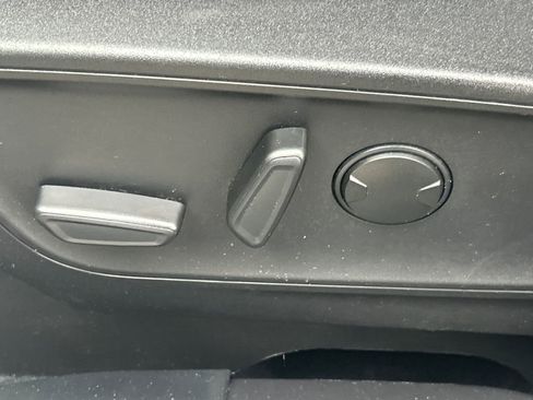 Used 2022 Ford Escape SEL image 27