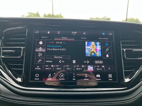 Used 2021 Dodge Durango GT w/ Blacktop Package RWD image 13