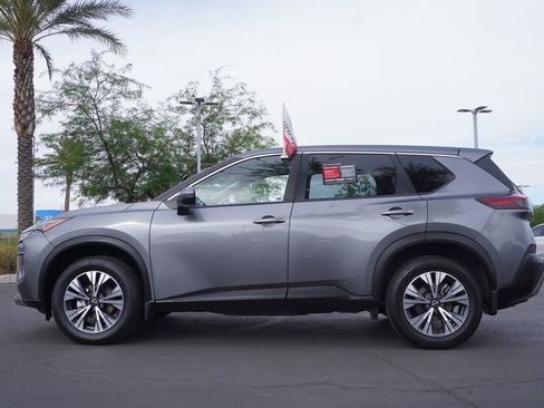 Certified 2023 Nissan Rogue SV image 2