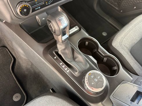 Used 2025 Ford Bronco 2-Door image 18