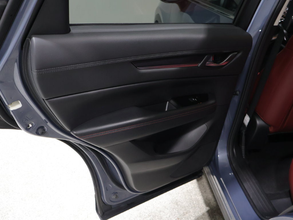 Used 2024 MAZDA CX-5 Carbon Edition AWD/4WD image 18