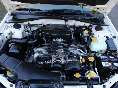 Used 2003 Subaru Outback Wagon image 17