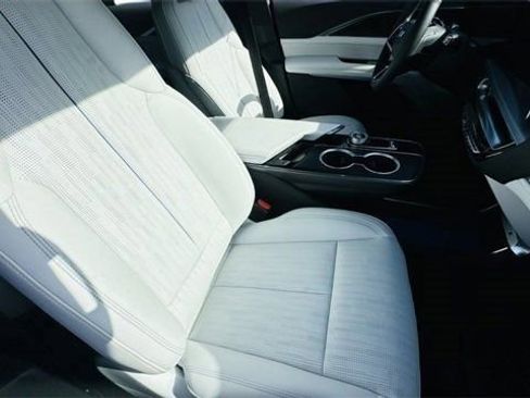 New 2026 Cadillac Lyriq Premium Luxury w/ LPO, Premium Carpet Package image 20