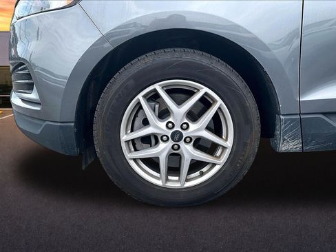 Certified 2024 Ford Edge SEL AWD/4WD image 9