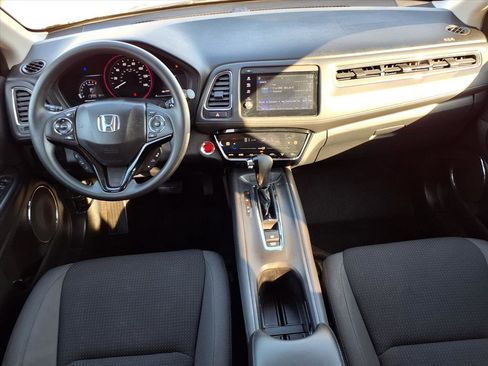 Used 2022 Honda HR-V EX image 4