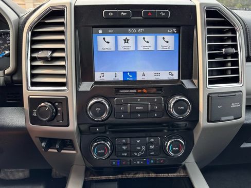Used 2017 Ford F350 Lariat w/ Chrome Package AWD/4WD image 30