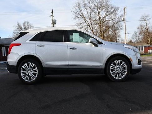 Used 2017 Cadillac XT5 Premium Luxury image 8