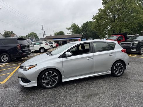 Used 2016 Scion iM image 20