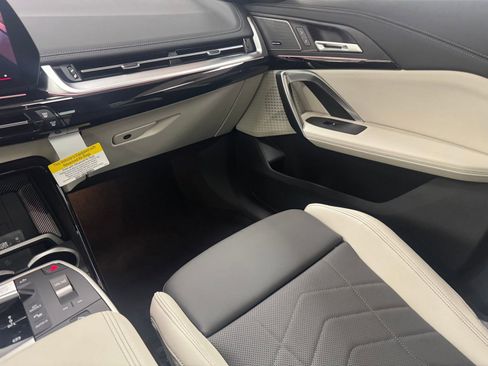 New 2026 BMW X1 xDrive28i w/ Technology Package image 27