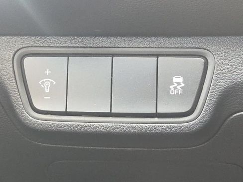 Used 2024 Kia Forte LX FWD image 19