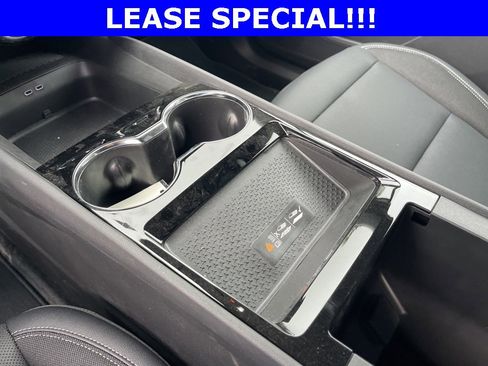 New 2024 Chevrolet Blazer EV LT image 26