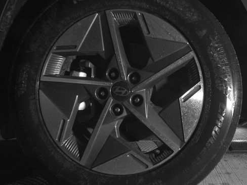 Used 2025 Hyundai Tucson SEL image 14