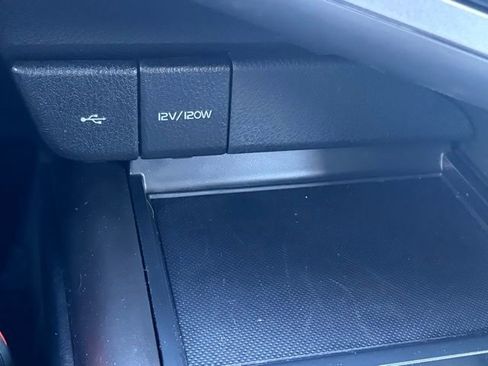 Used 2024 Toyota Camry SE image 23