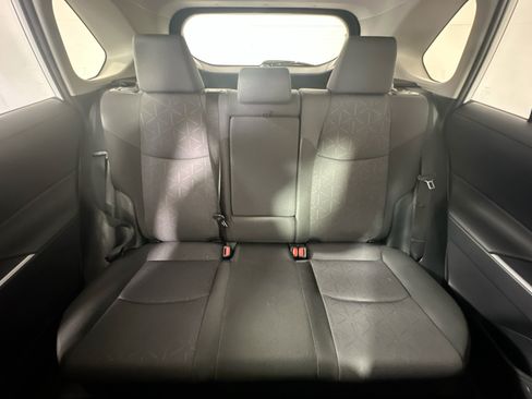 Certified 2025 Toyota RAV4 XLE AWD/4WD image 30