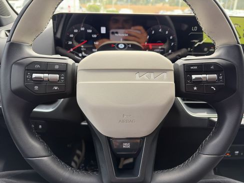 Used 2025 Kia K4 GT-Line w/ GT-Line Sunroof Package FWD image 9