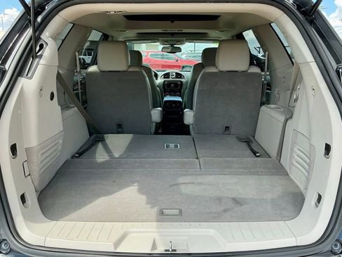 Used 2014 Buick Enclave Leather image 18