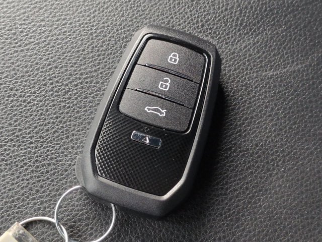 Used 2026 Toyota Tacoma SR5 RWD image 27