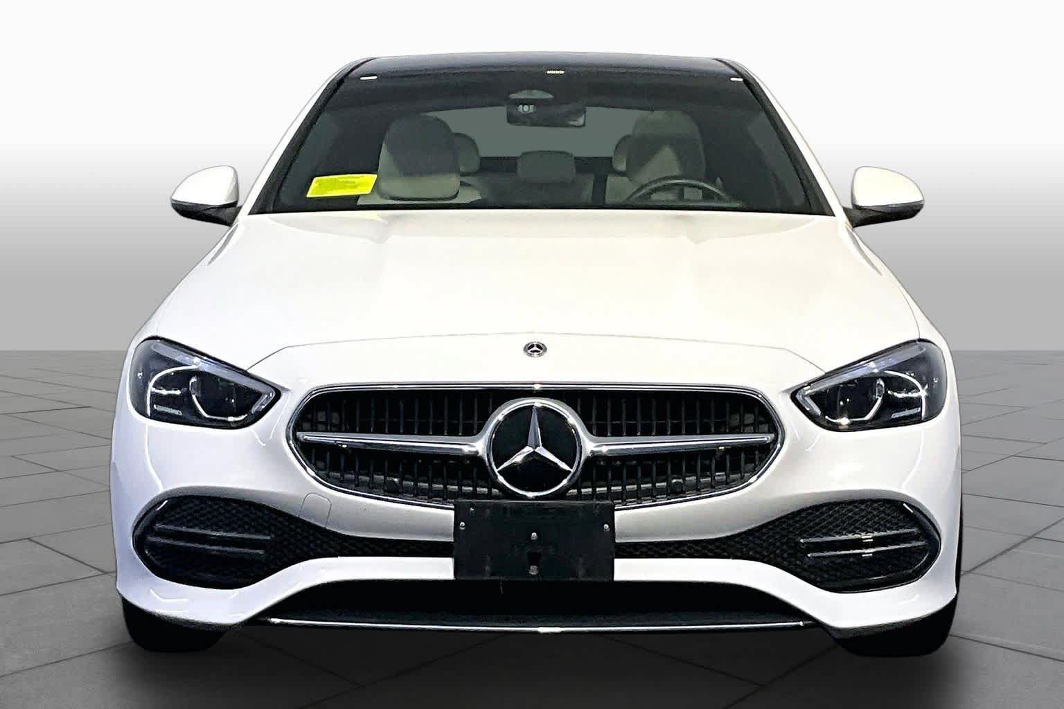 Used 2023 Mercedes-Benz C 300 4MATIC Sedan image 4