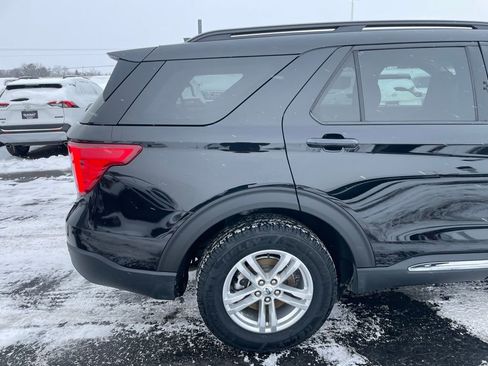 Used 2023 Ford Explorer XLT w/ Equipment Group 202A image 30