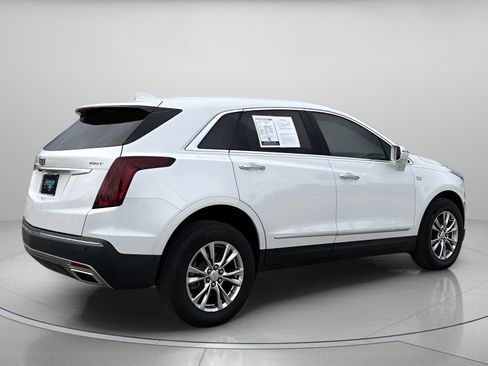 Used 2020 Cadillac XT5 Premium Luxury w/ LPO, Floor Liner Package FWD image 3