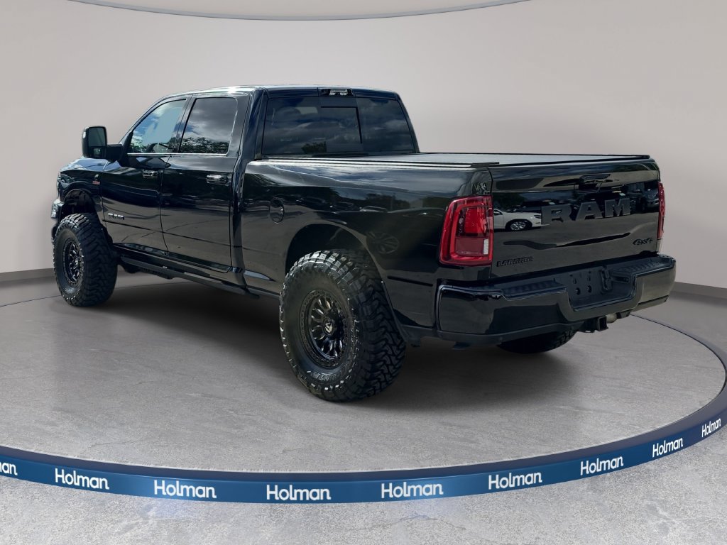 Used 2025 RAM 2500 Laramie AWD/4WD image 8