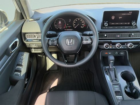 Used 2024 Honda Civic LX image 14