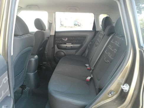 Used 2012 Kia Soul + w/ Audio Pkg FWD image 16