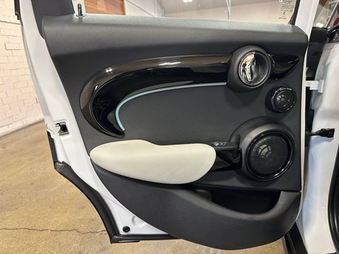 Used 2024 MINI Cooper S FWD image 28