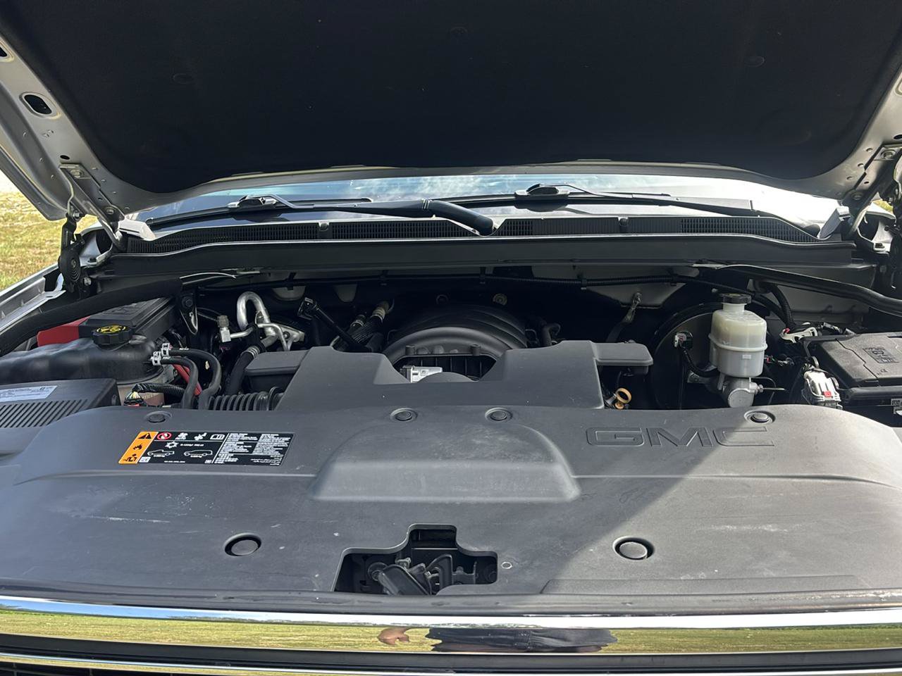 Used 2019 GMC Yukon SLT RWD image 23