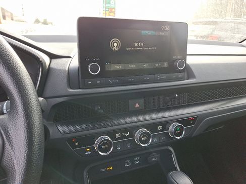 Certified 2024 Honda CR-V EX image 23