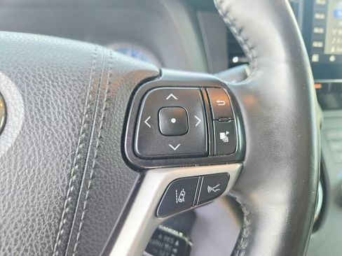 Used 2019 Toyota Sienna Limited Premium AWD/4WD image 27