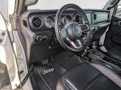 Used 2021 Jeep Wrangler Unlimited Sahara image 10