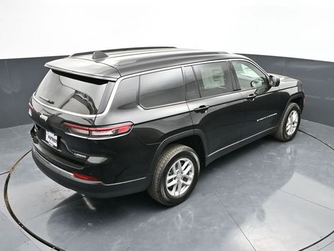 New 2026 Jeep Grand Cherokee L Laredo w/ MOPAR Finishing Package AWD/4WD image 31